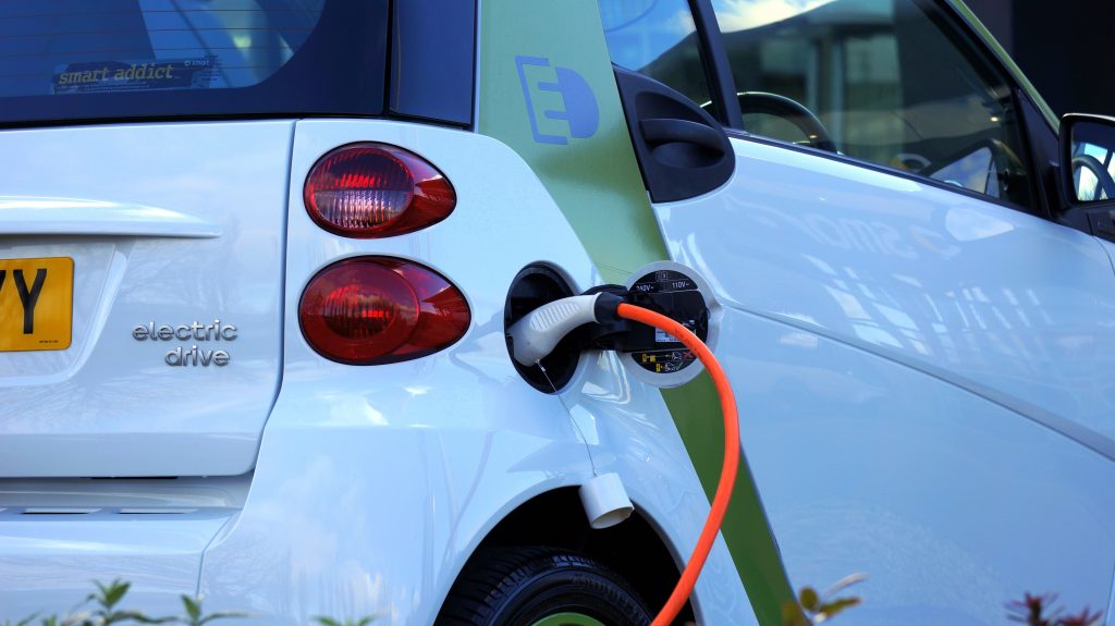 Los coches eléctricos ya son el presente - Karga2